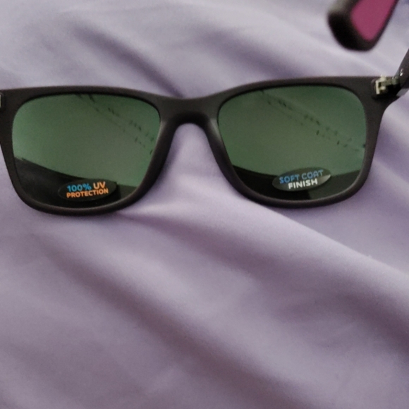 SOLD LOCALLY  soft coated sunnie's NWT - Picture 5 of 7